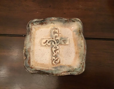 Faithful Cross Plate-White
