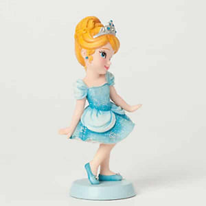 Disney Showcase-Little Cinderella Figurine